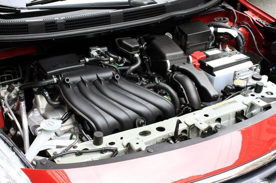  Nissan Versa 2012 года  (фото 63 из 111)